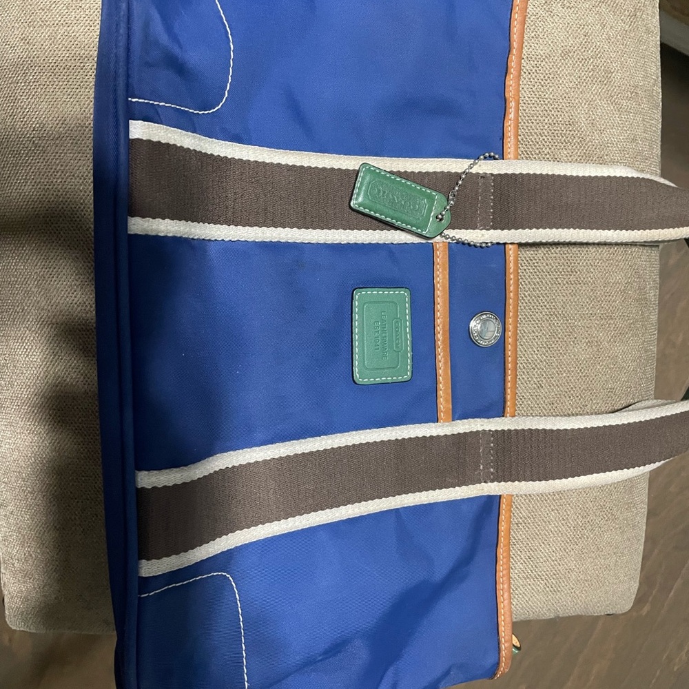Coach Tote Bag - Picture 6 of 10